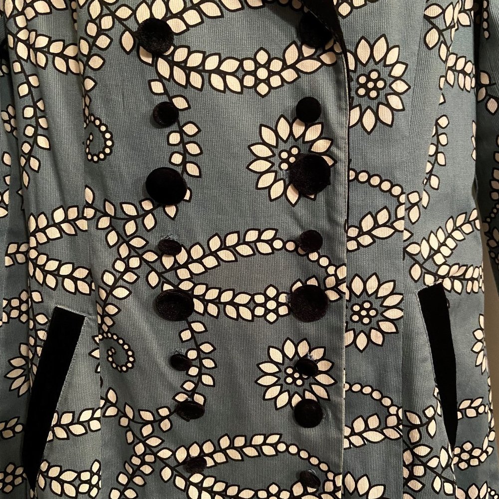 MOSCHINO FLORAL LIGHT BLUE COAT - Picture 10 of 11